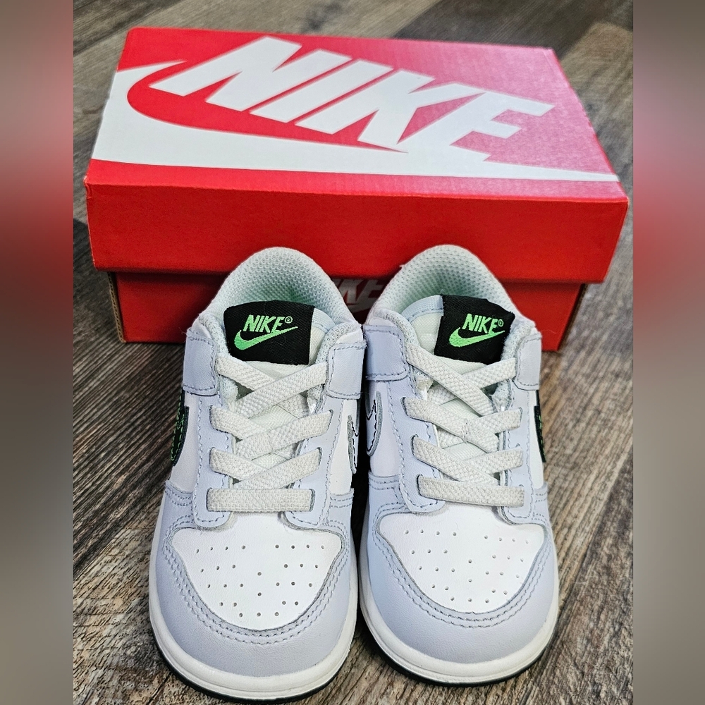 Nike Dunk LowWhite/Football Grey/Green Strike/BlackSize 6CStyle FB9107-107 - Picture 7 of 13